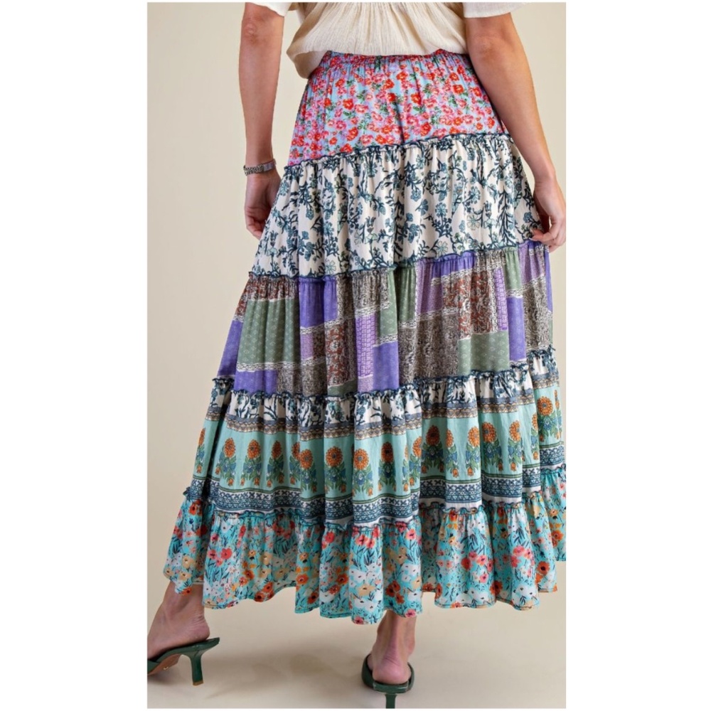 Bohemian Tiered Maxi Skirt in Multi Floral - Picture 4 of 5